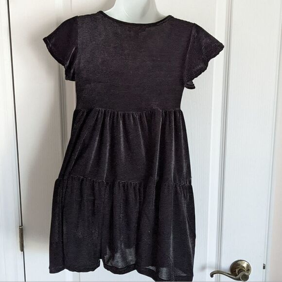 NWT SEE YOU MONDAY Black velvet tiered V-neck mini dress Small @L1 - Picture 7 of 9